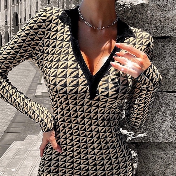 Knit Mix MIDI Dress - Picture 8 of 16